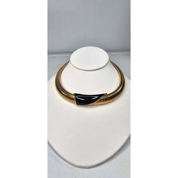 Vintage MONET Gold Tone Choker Omega Chain Black Enamel Necklace 16.5"L 1980s - Picture 2 of 6